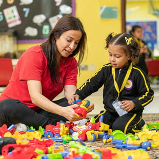 معلومات لأولياء الأمور | دار حضانة الشمس المشرقة - 03 - Feature Cards