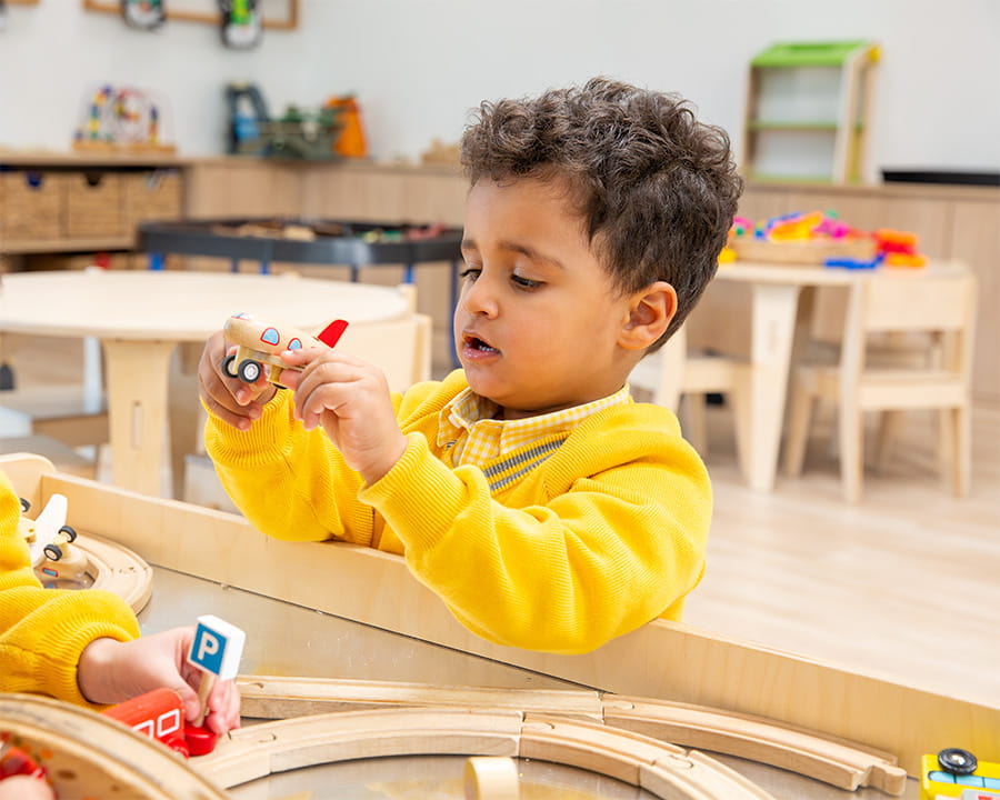 Curricula Guide | The Sunshine Kindergarten in Kuwait - 04 - Image-50-50