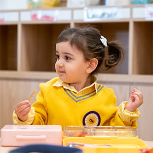 Information For Parents | The Sunshine Kindergarten - 06 - Feature Cards Pattern